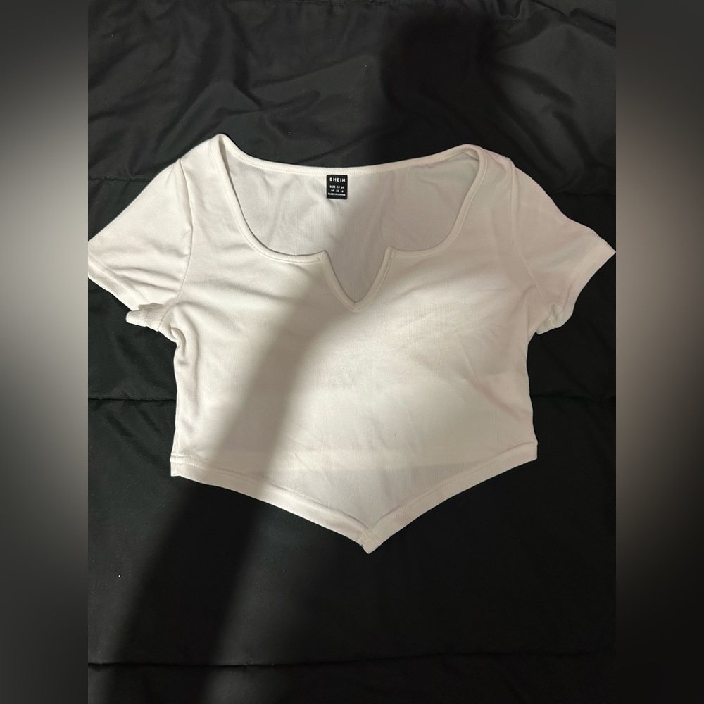 Cropped shirt